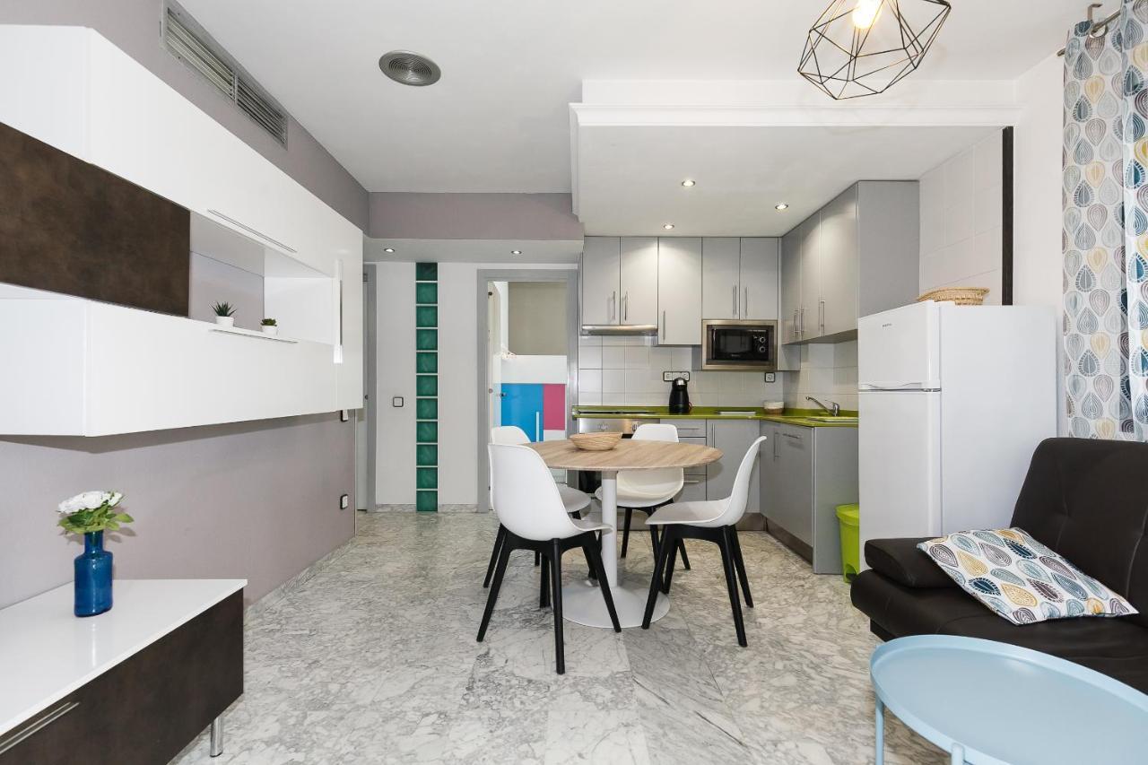 Uhc Cancun Apartments サロウ エクステリア 写真